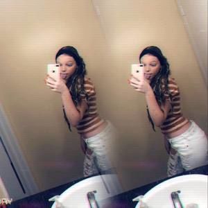 Meet your Posher, Kenna